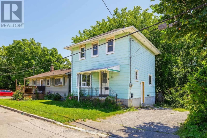 25 GALE Crescent, St. Catharines (E. Chester), Ontario, L2R3K8, St. Catharines (E. Chester), Ontario — photo 1 of 5