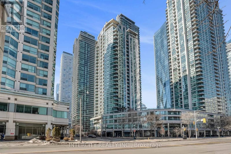 #1010 12 Yonge Street, Toronto (Waterfront Communities), Ontario, M5E1Z9, Toronto (Waterfront Communities), Ontario — photo 1 of 5