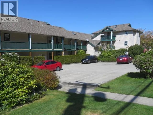 301-5701 WILLOW AVE, Powell River, British Columbia, V8A5S6, Powell River, British Columbia — photo 1 of 5