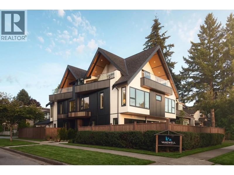 #1 812 26TH Avenue, Vancouver, British Columbia, V5V2J2, Vancouver, British Columbia — photo 1 of 5