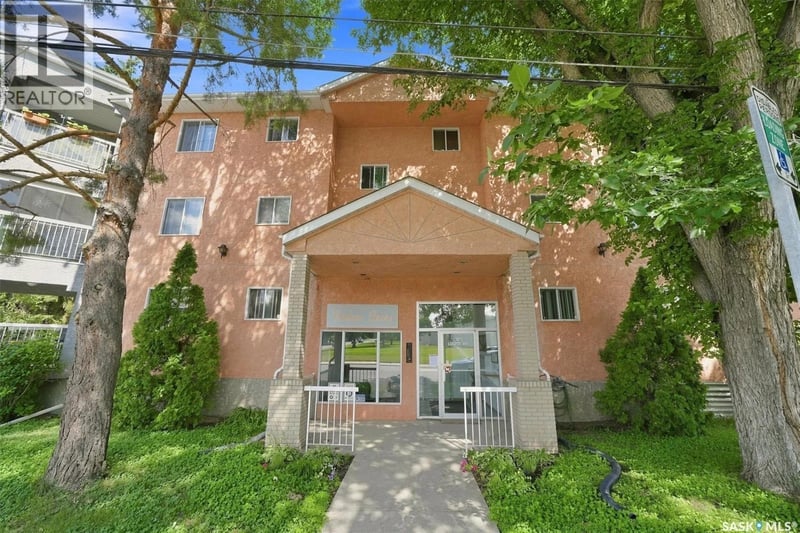 202 1215 Louise AVENUE, Saskatoon, Saskatchewan, S7H2P8, Saskatoon, Saskatchewan — photo 1 of 5