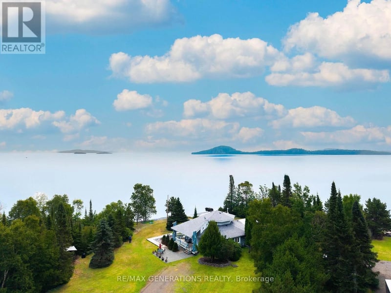 106 Island Avenue, Neebing (Blake), Ontario, P7L0C1, Neebing (Blake), Ontario — photo 1 of 5