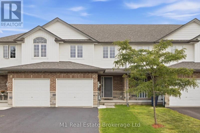 9 Marshall Drive, Guelph (Grange Road), Ontario, N1E0M9, Guelph (Grange Road), Ontario — photo 1 of 5