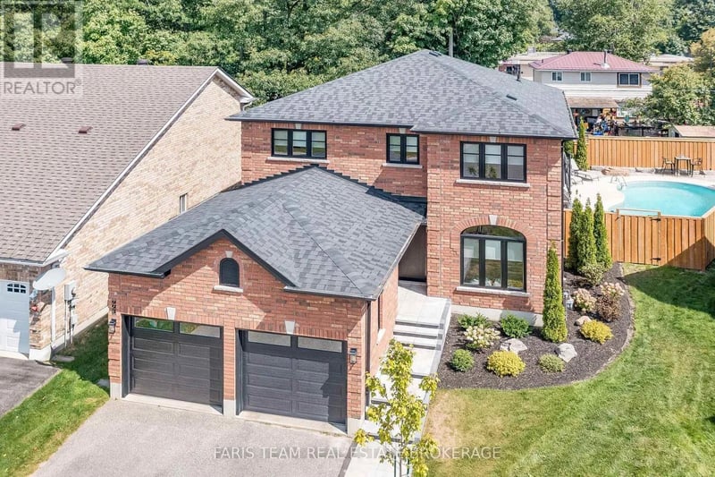 993 Whitney Crescent, Midland, Ontario, L4R5N3, Midland, Ontario — photo 1 of 5