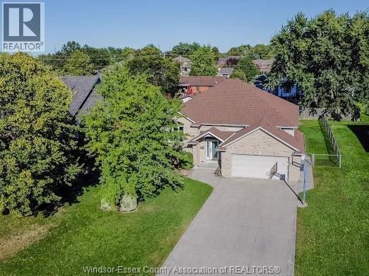 2520 LE BOEUF, Tecumseh, Ontario, N8N5E3, Tecumseh, Ontario — photo 1 of 5