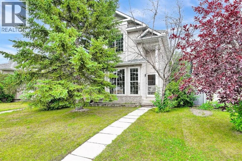 7097 Laguna Way Northeast, Calgary, Alberta, T1Y7A7, Calgary, Alberta — photo 1 of 5