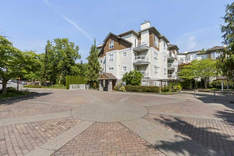 #407 10188 155TH Street, Surrey, British Columbia, V3R0R6, Surrey, British Columbia — photo 1 of 5