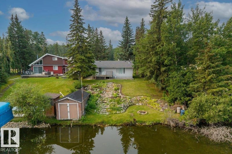 5564 Nakamun DR, Rural Lac Ste. Anne County, Alberta, T0E1A0, Rural Lac Ste. Anne County, Alberta — photo 1 of 5