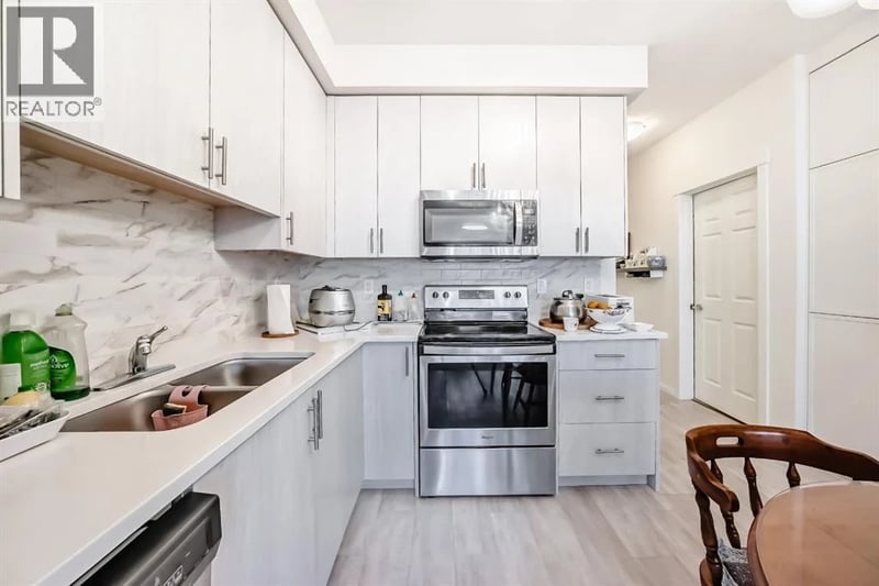 298 Sage Meadows Park Northwest, Calgary, Alberta, T3P1P5, Calgary, Alberta — photo 1 of 5
