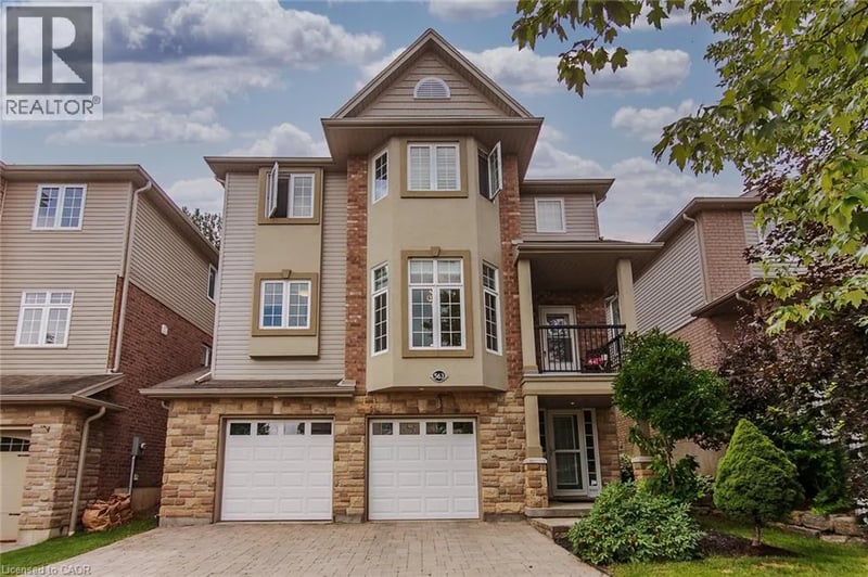563 WOOLGRASS Avenue, Waterloo, Ontario, N2V2Y2, Waterloo, Ontario — photo 1 of 5