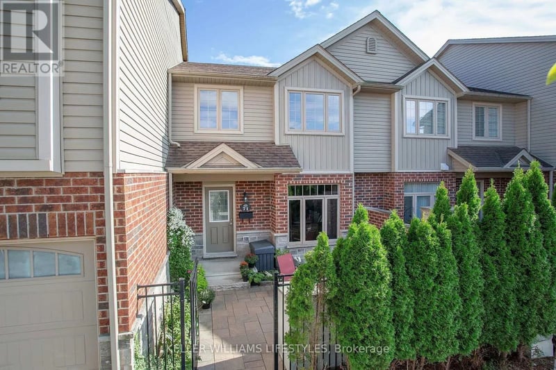#71 1061 Eagletrace Drive, London North (North S), Ontario, N6G0T3, London North (North S), Ontario — photo 1 of 5