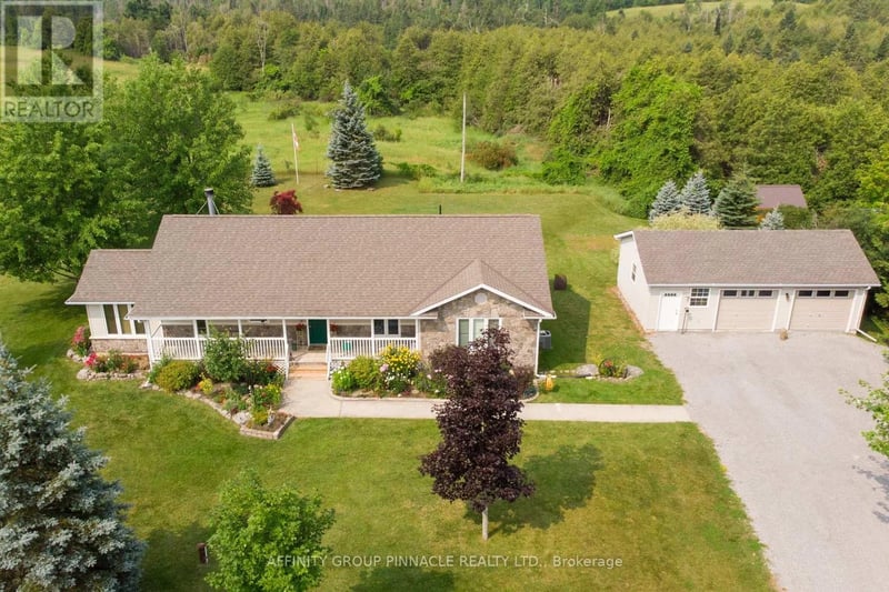 243 Fairbairn Road, Kawartha Lakes (Bobcaygeon), Ontario, K0M1A0, Kawartha Lakes (Bobcaygeon), Ontario — photo 1 of 5