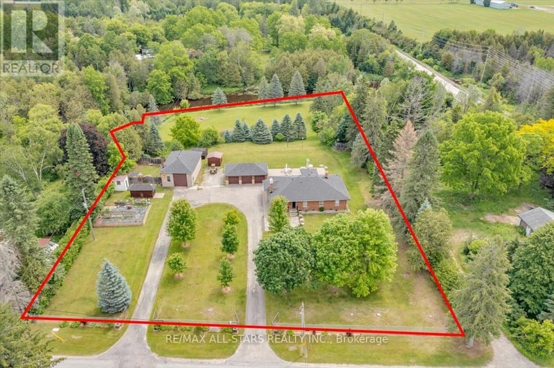 562 Catering Road, Georgina (Sutton & Jackson's Point), Ontario, L0E1R0, Georgina (Sutton & Jackson's Point), Ontario — photo 1 of 5