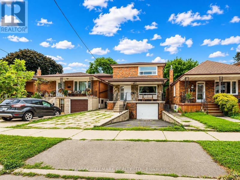 41 Woodville Avenue, Toronto (Broadview North), Ontario, M4K2J5, Toronto (Broadview North), Ontario — photo 1 of 5