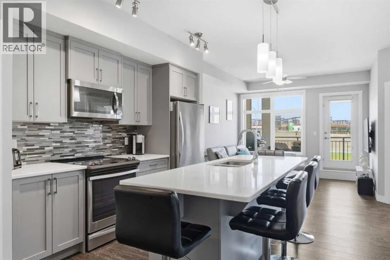 3727 Sage Hill Drive Northwest, Calgary, Alberta, T3R1T7, Calgary, Alberta — photo 1 of 5