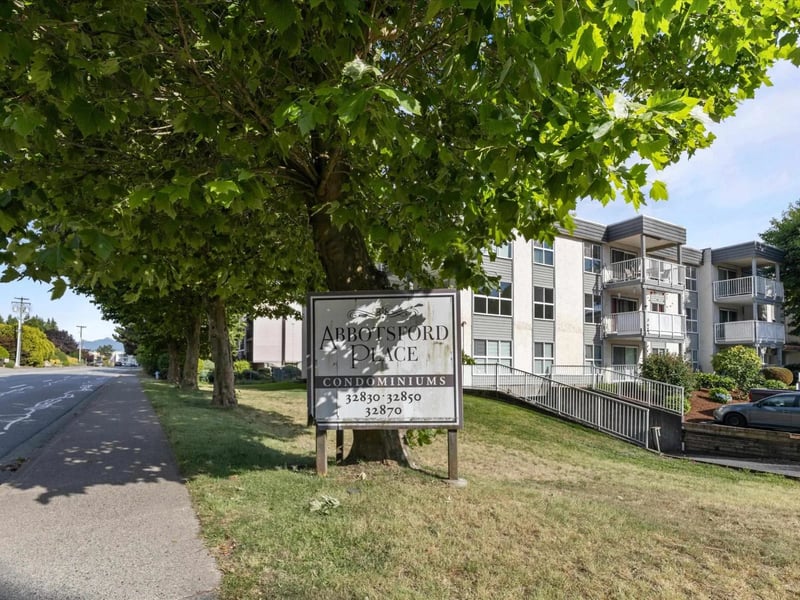 #319 32850 GEORGE FERGUSON Way, Abbotsford, British Columbia, V2S7K1, Abbotsford, British Columbia — photo 1 of 5