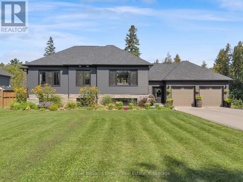 29 Waldweg Drive, Scugog, Ontario, L0B1B0, Scugog, Ontario — photo 1 of 5