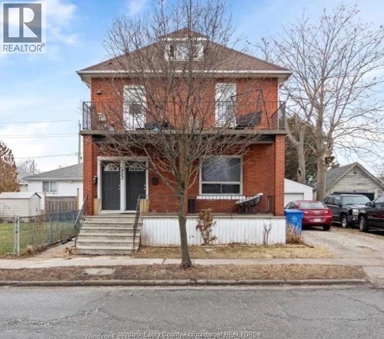 #2 853 PILLETTE, Windsor, Ontario, N8Y3B4, Windsor, Ontario — photo 1 of 5