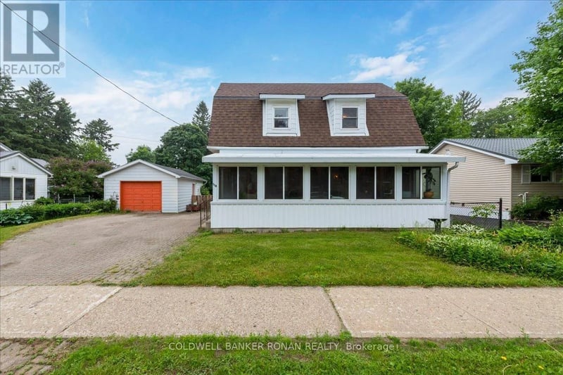 116 Main Street West, Grey Highlands, Ontario, N0C1H0, Grey Highlands, Ontario — photo 1 of 5