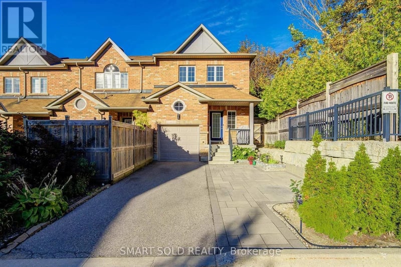 #22 8777 Dufferin Street, Vaughan (Patterson), Ontario, L4J8W3, Vaughan (Patterson), Ontario — photo 1 of 5