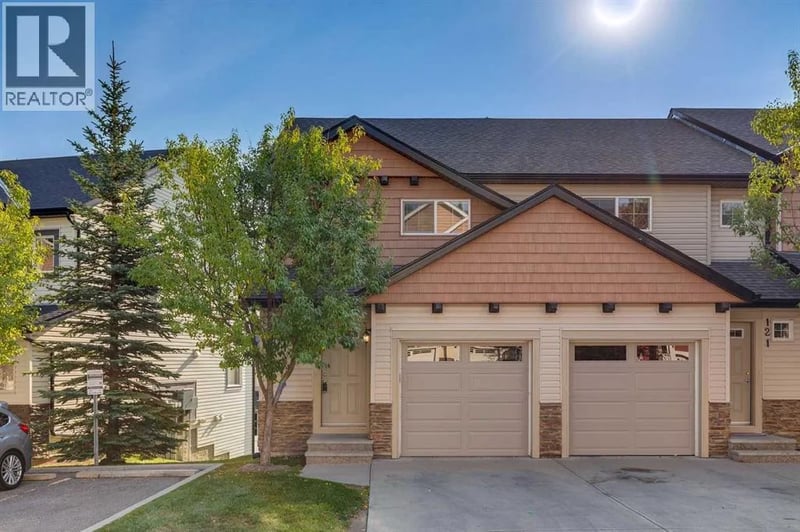 123 Pantego Lane Northwest, Calgary, Alberta, T3K0T1, Calgary, Alberta — photo 1 of 5