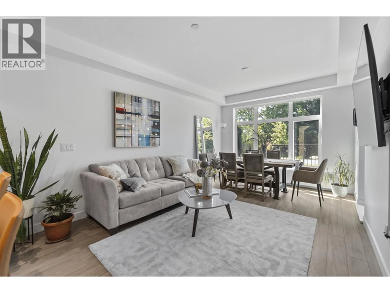 #113 747 3RD Street, North Vancouver, British Columbia, V7L1G8, North Vancouver, British Columbia — photo 1 of 5