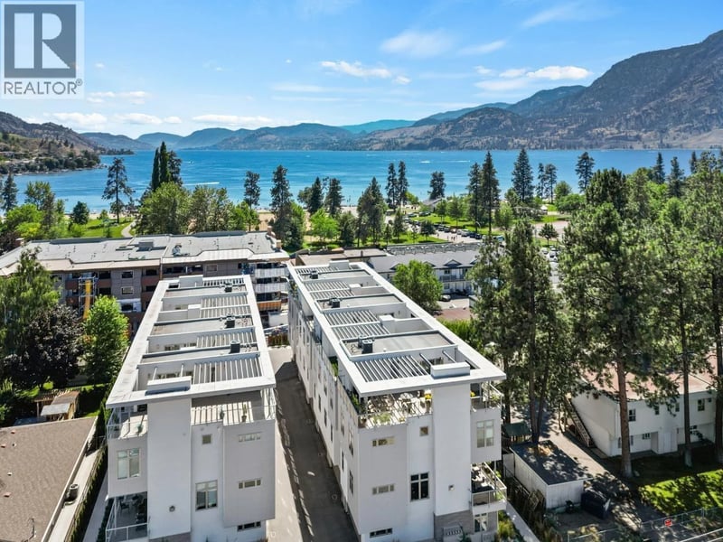 #102 222 LEE Avenue, Penticton, British Columbia, V2A0G2, Penticton, British Columbia — photo 1 of 5