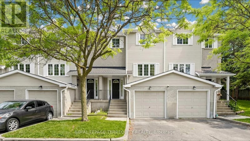 #2 700 Champlain Boulevard, Cambridge, Ontario, N1R8K1, Cambridge, Ontario — photo 1 of 5