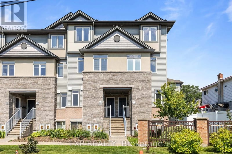 #35 957 Cummings Avenue, Ottawa, Ontario, K1J7R9, Ottawa, Ontario — photo 1 of 5