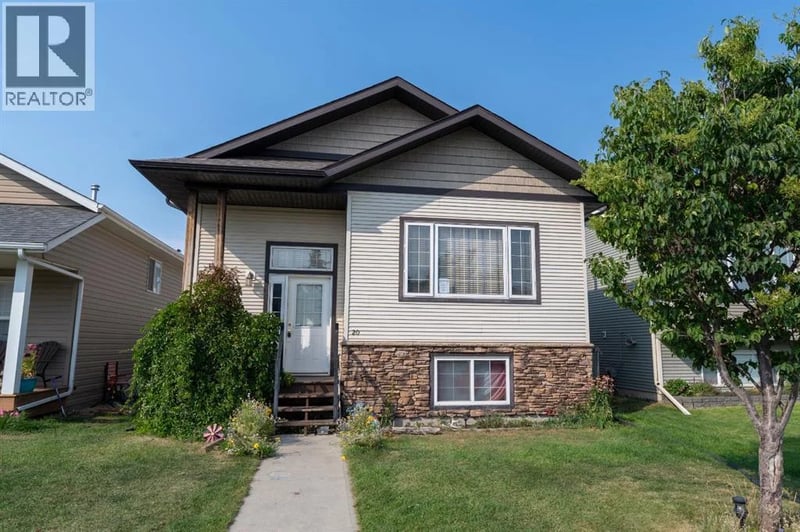 20 Horne Close, Sylvan Lake, Alberta, T4S0C4, Sylvan Lake, Alberta — photo 1 of 5