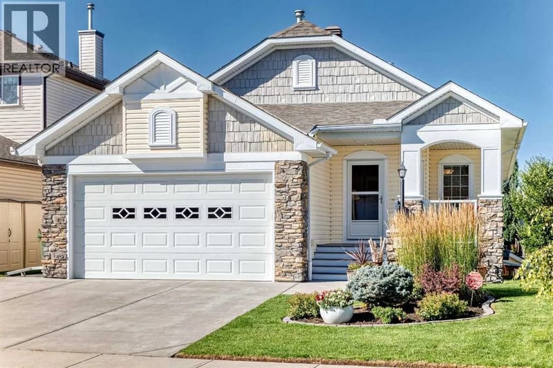17 Cimarron Park Green, Okotoks, Alberta, T1S2K2, Okotoks, Alberta — photo 1 of 5