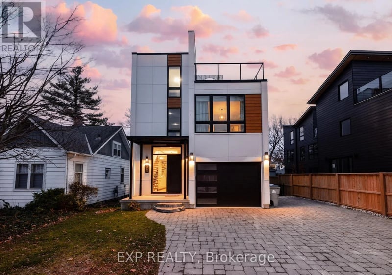 26 HURON Street, Lambton Shores (Grand Bend), Ontario, N0M1T0, Lambton Shores (Grand Bend), Ontario — photo 1 of 5