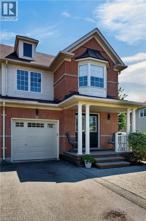 4828 VALERA Road, Burlington, Ontario, L7M0H9, Burlington, Ontario — photo 1 of 5