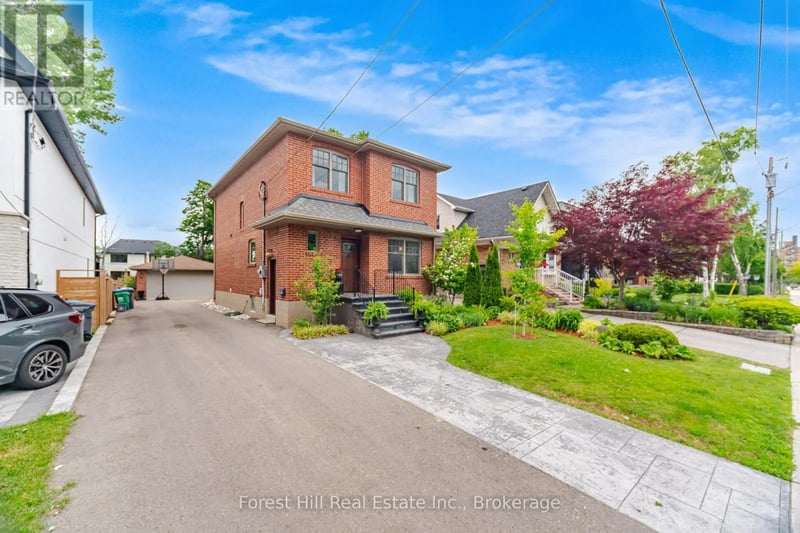 39 Broadview Avenue, Mississauga (Port Credit), Ontario, L5H2S8, Mississauga (Port Credit), Ontario — photo 1 of 5