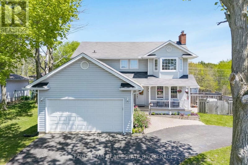 1 Hallen Drive, Penetanguishene, Ontario, L9M1G2, Penetanguishene, Ontario — photo 1 of 5