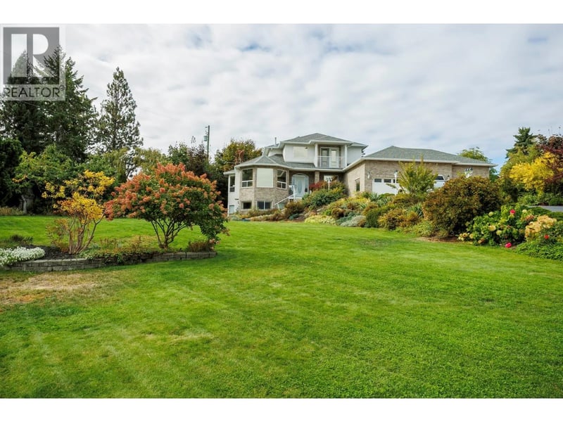 11310 Bond Road, Lake Country, British Columbia, V4V1J5, Lake Country, British Columbia — photo 1 of 5