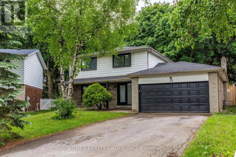 75 Beswick Drive, Newmarket (Central Newmarket), Ontario, L3Y1E8, Newmarket (Central Newmarket), Ontario — photo 1 of 5