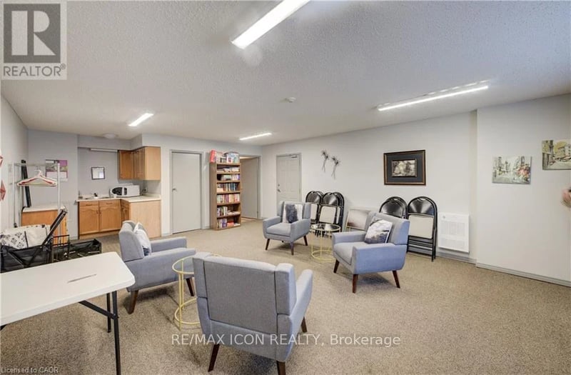 #210 440 Durham Street West, Wellington North (Mount Forest), Ontario, N0G2L1, Wellington North (Mount Forest), Ontario — photo 1 of 5