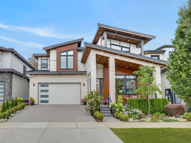 16643 18B Avenue, Surrey, British Columbia, V3Z1A2, Surrey, British Columbia — photo 1 of 5
