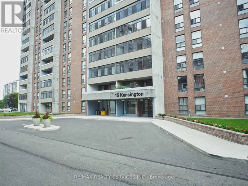 #1901 15 Kensington Road East, Brampton (Queen Street Corridor), Ontario, L6T3W2, Brampton (Queen Street Corridor), Ontario — photo 1 of 5