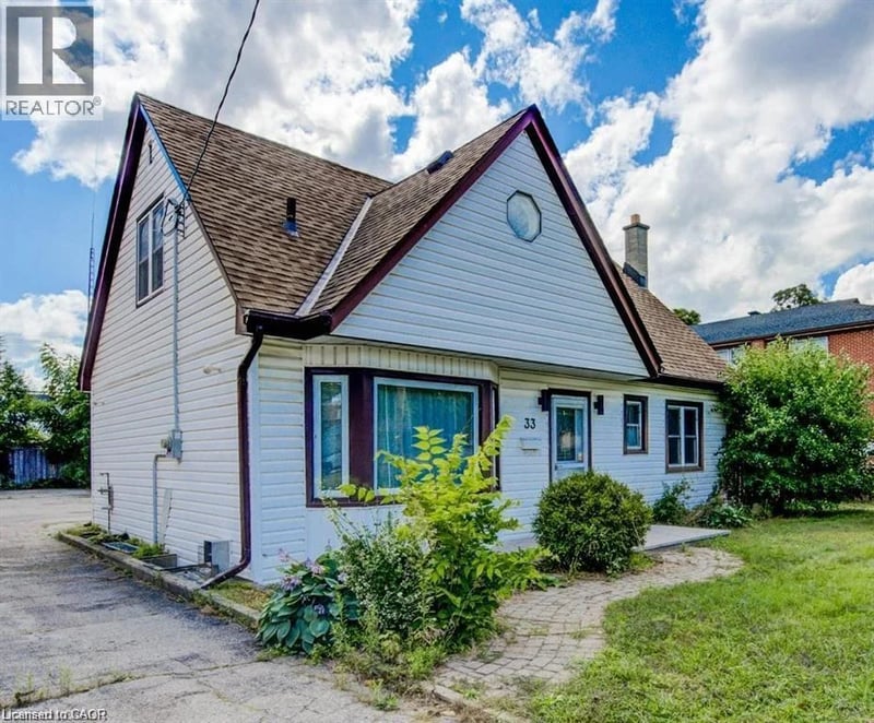 #UPPER 33 SIXTH Avenue, Kitchener, Ontario, N2C1P9, Kitchener, Ontario — photo 1 of 5