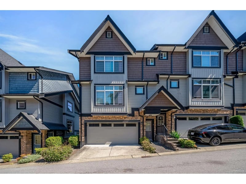 #9 6299 144 Street, Surrey, British Columbia, V3X1A2, Surrey, British Columbia — photo 1 of 5