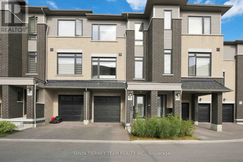 53 Emmas Way, Whitby (Taunton North), Ontario, L1R0S7, Whitby (Taunton North), Ontario — photo 1 of 5