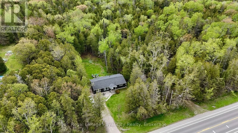 7221 6 Highway, Northern Bruce Peninsula, Ontario, N0H2R0, Northern Bruce Peninsula, Ontario — photo 1 of 5