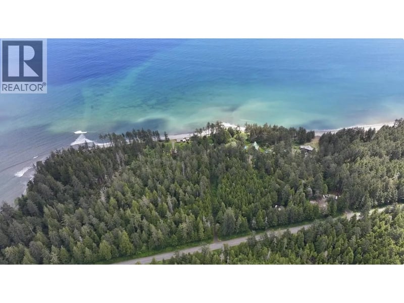 28817 HIGHWAY 16, Daajing Giids City, British Columbia, V0T1J0, Daajing Giids City, British Columbia — photo 1 of 5