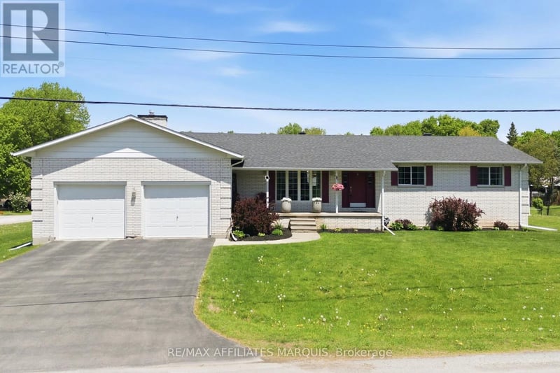 3 Forest Drive, Rideau Lakes, Ontario, K7A4S5, Rideau Lakes, Ontario — photo 1 of 5