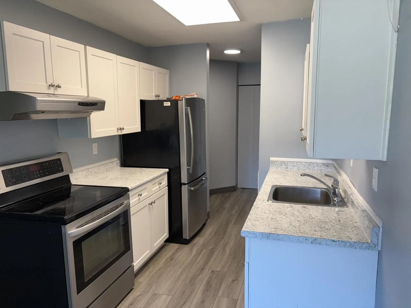 #206 9682 134 Street, Surrey, British Columbia, V3T5L6, Surrey, British Columbia — photo 1 of 5