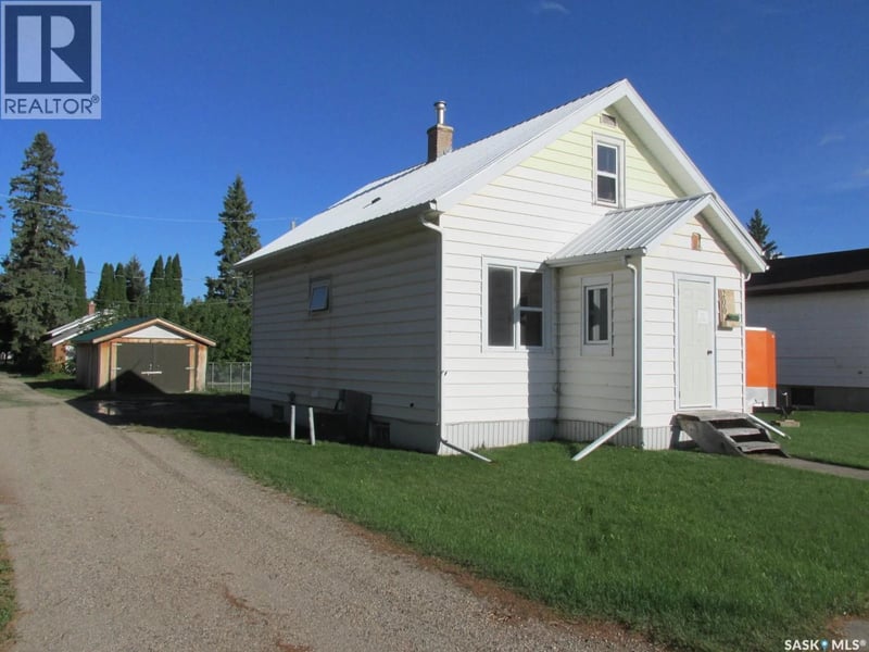 200 Guloien AVENUE, White Fox, Saskatchewan, S0J3B0, White Fox, Saskatchewan — photo 1 of 5