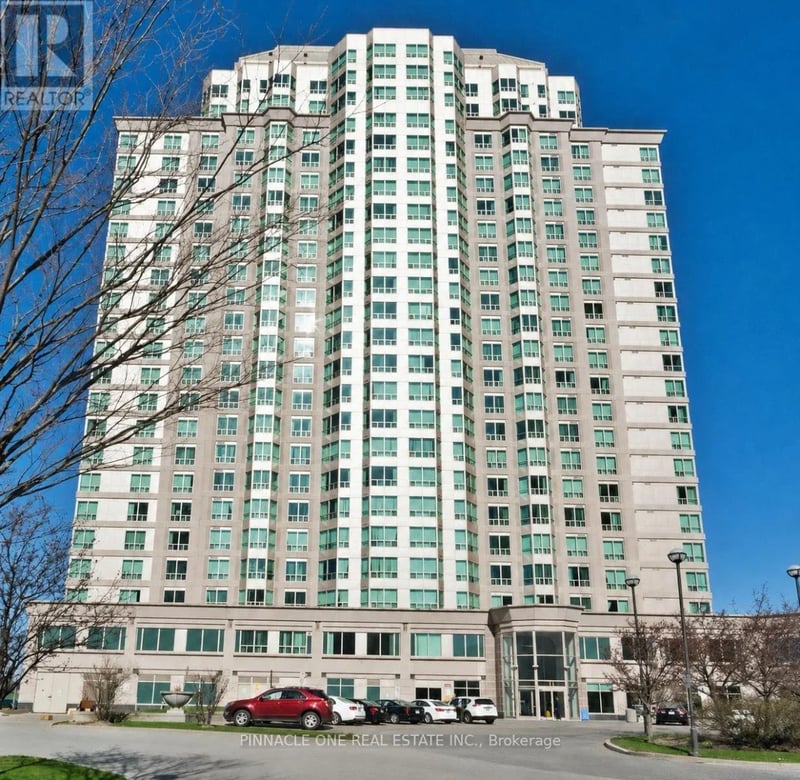#Ph101 11 Lee Centre Drive, Toronto (Woburn), Ontario, M1H3J5, Toronto (Woburn), Ontario — photo 1 of 2