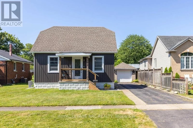 7992 Peter Street, Niagara Falls (Chippawa), Ontario, L2G6S9, Niagara Falls (Chippawa), Ontario — photo 1 of 5